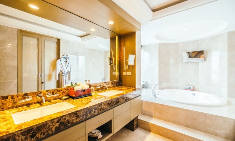 Complete Guide on Selecting the Right Lighting for Your Bathroom